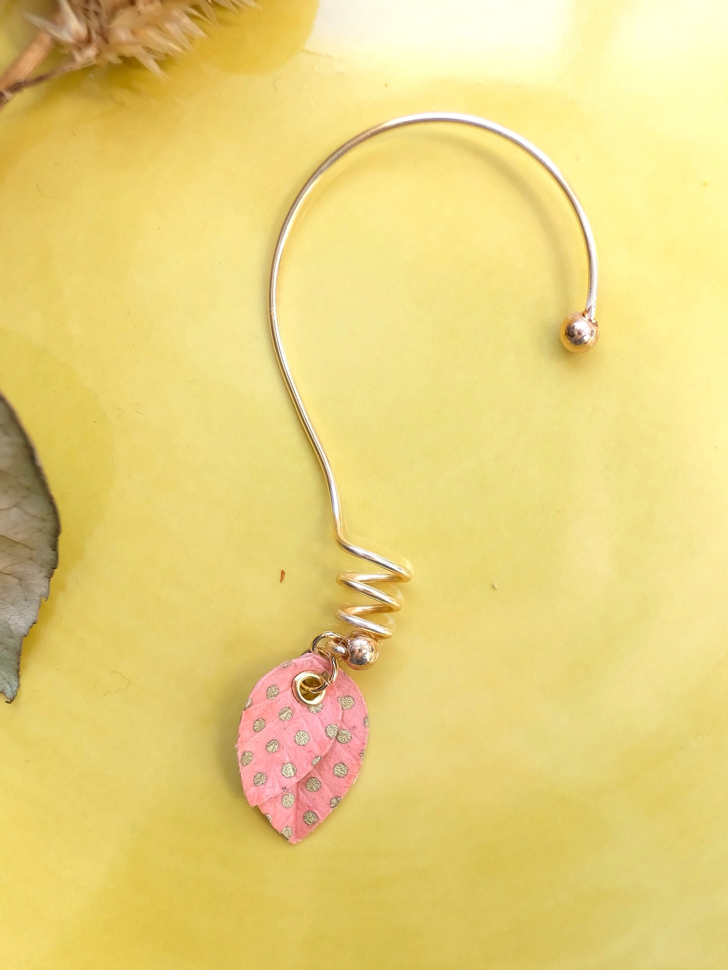 Ear-cuff : Pink Paper Leaves