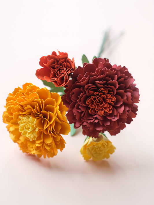 Paper flower bouquet: Marigold