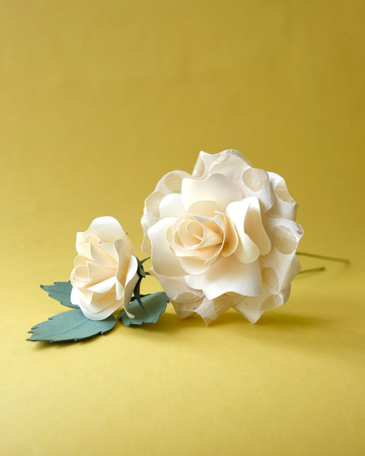 Paper flower bouquet: Ivory Rose